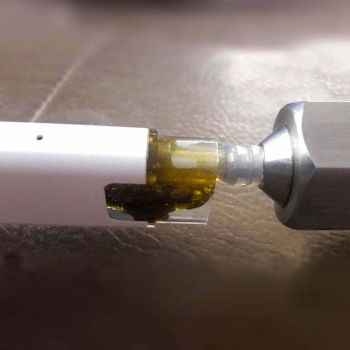 Cartridge filling tip